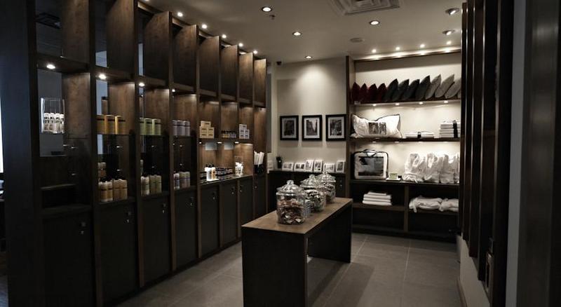 Hotel 71 By Preferred Hotels & Resorts Quebec City Bagian luar foto