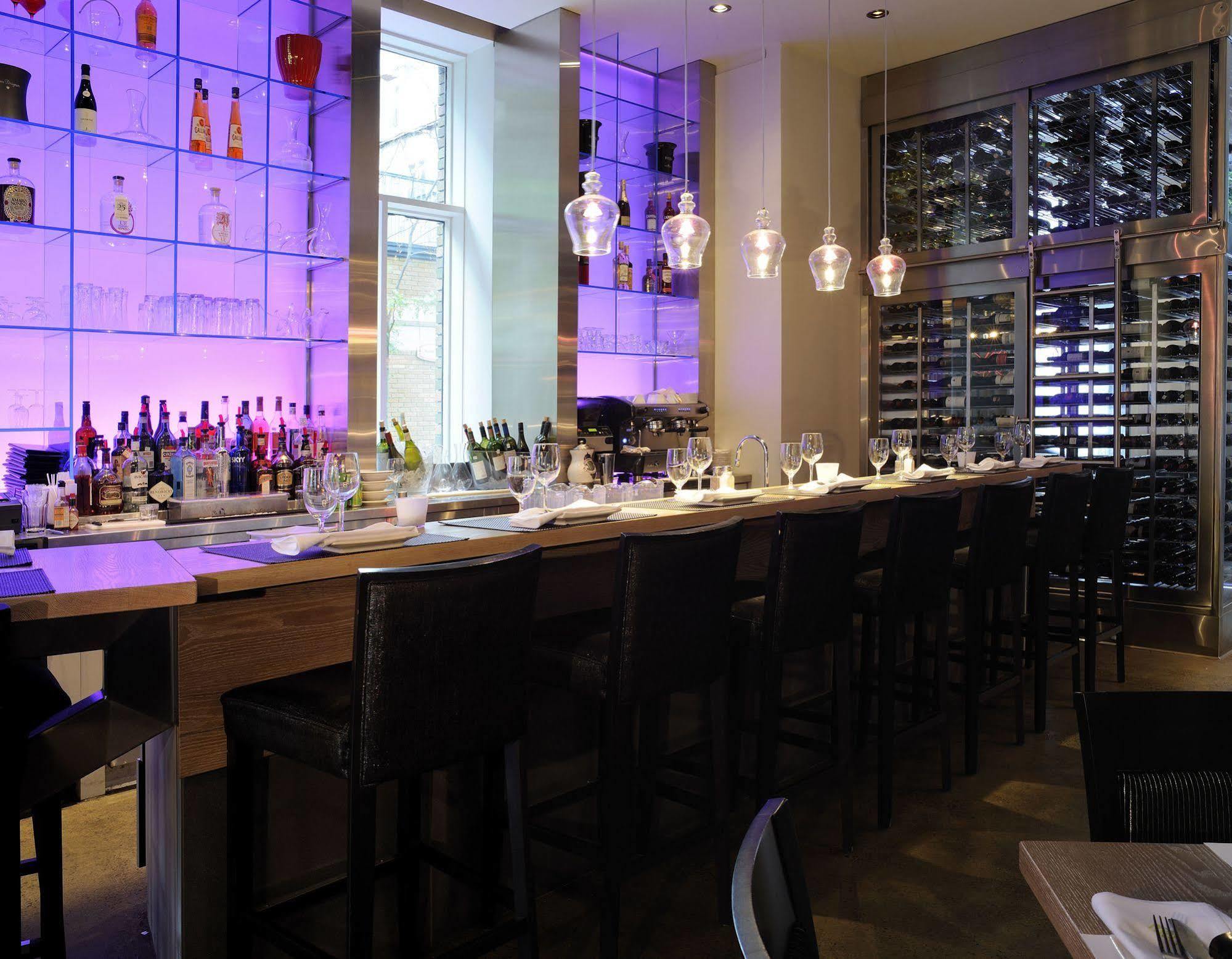 Hotel 71 By Preferred Hotels & Resorts Quebec City Bagian luar foto